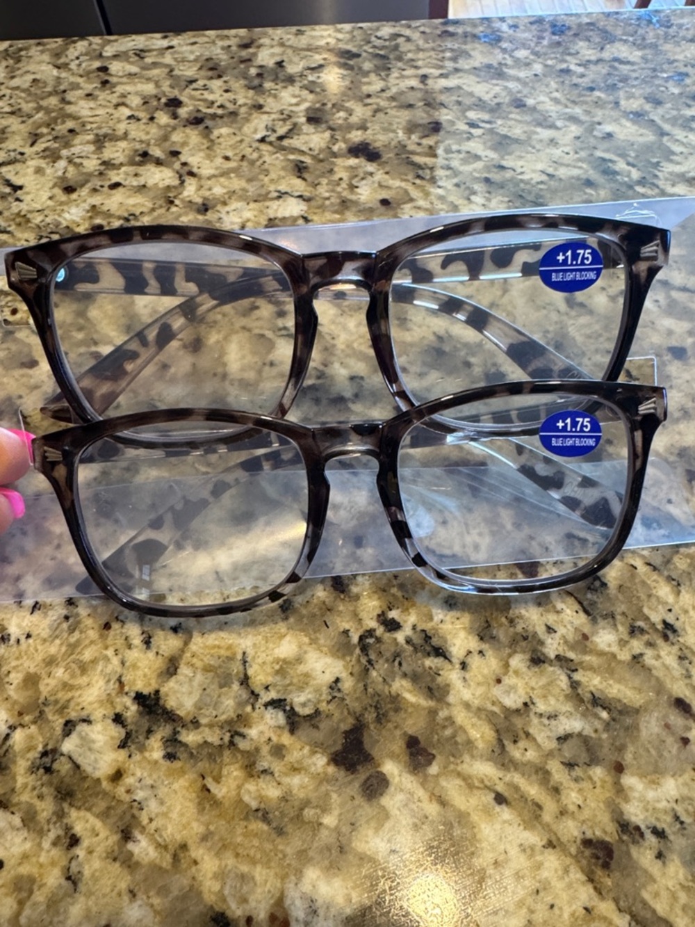 Women’s Blue Light Reading Glasses - Tortoiseshell (+1.75)